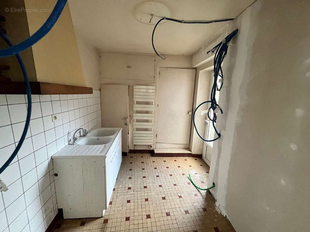 Maison de bourg (120m²) - photo 3