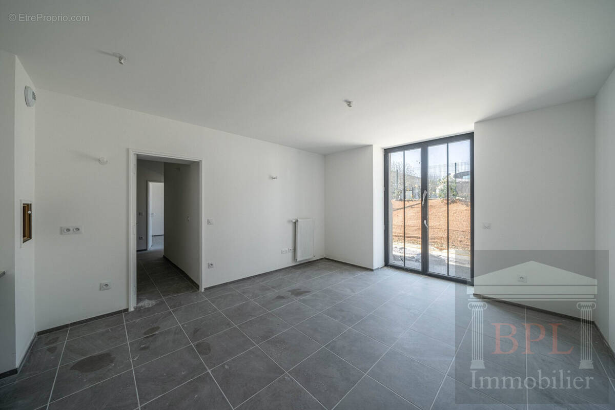 Appartement à CHAMPAGNE-SUR-SEINE