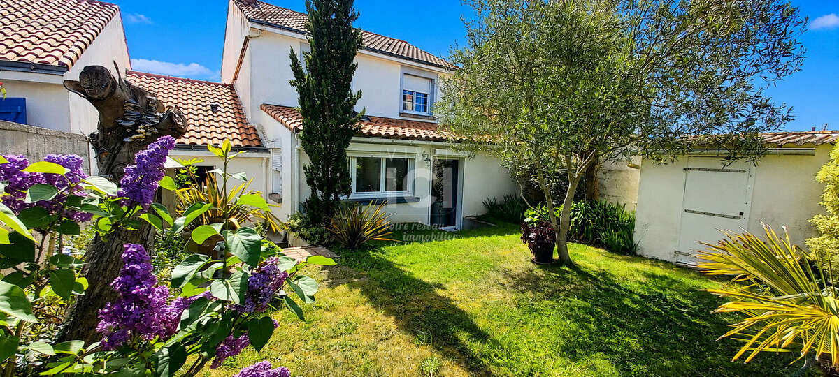 Maison à PAIMBOEUF