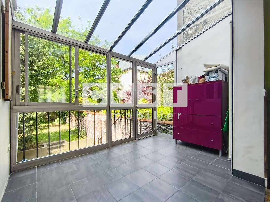 Maison à ASNIERES-SUR-SEINE