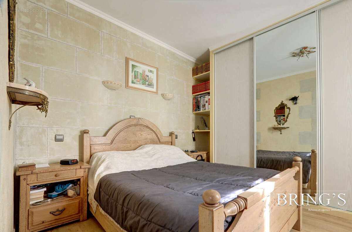 Chambre rez de chaussée - Maison à FONDETTES