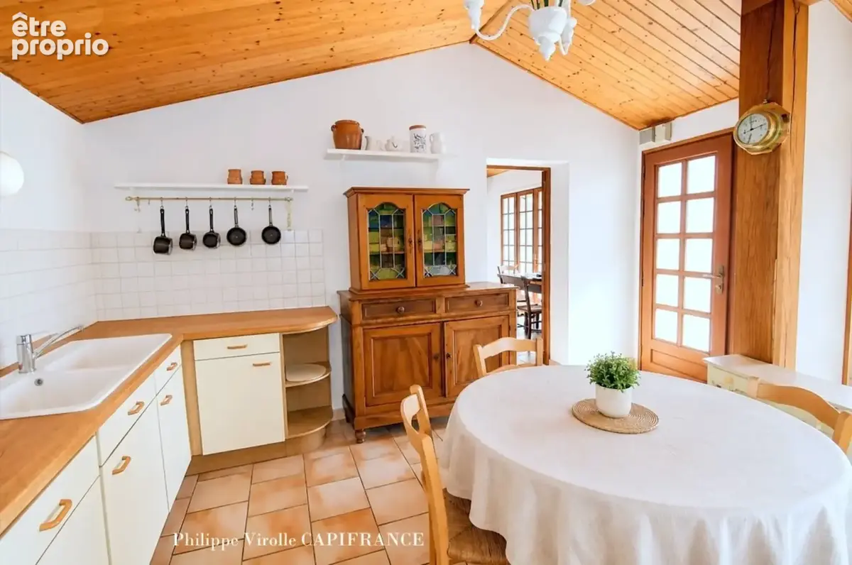 Maison à vendre 5 pièces 139m2 LE GRAND VILLAGE PLAGE (17) 550 000 € - photo 5