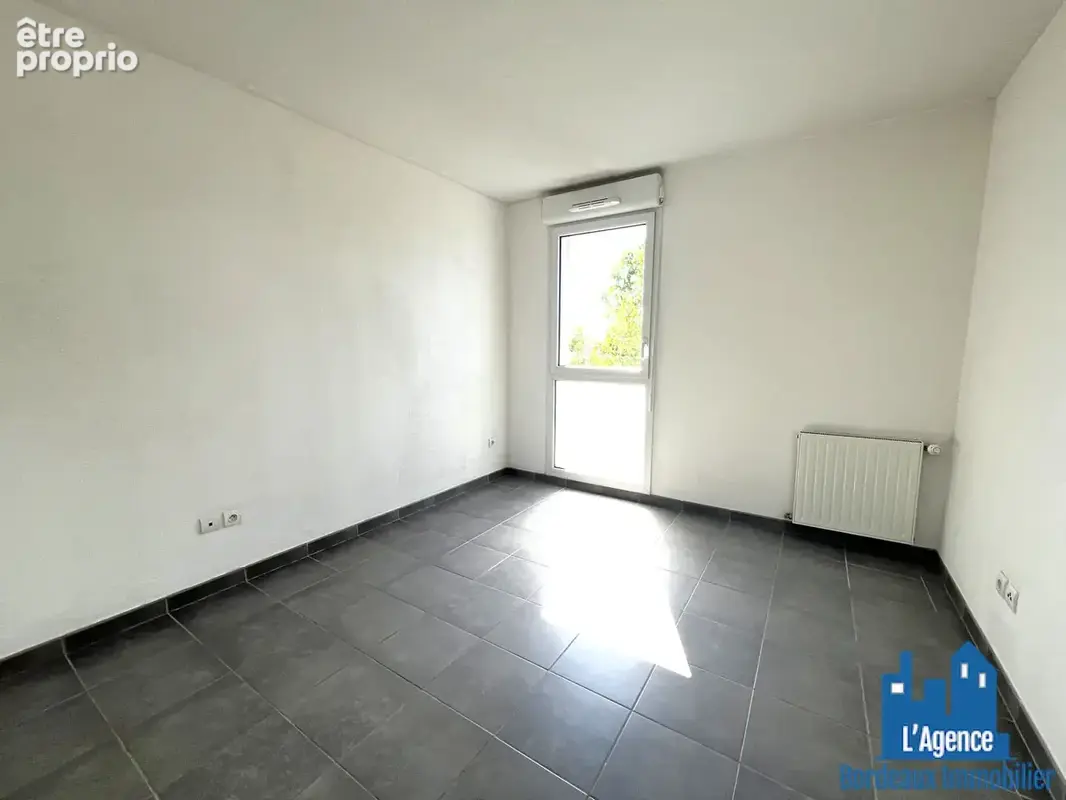 Exclusivité !!! eysines centre - appartement type 2 de 42 m² avec terrasse + place de parking sous-sol. michaël vigier  o6 7o 29 - photo 6