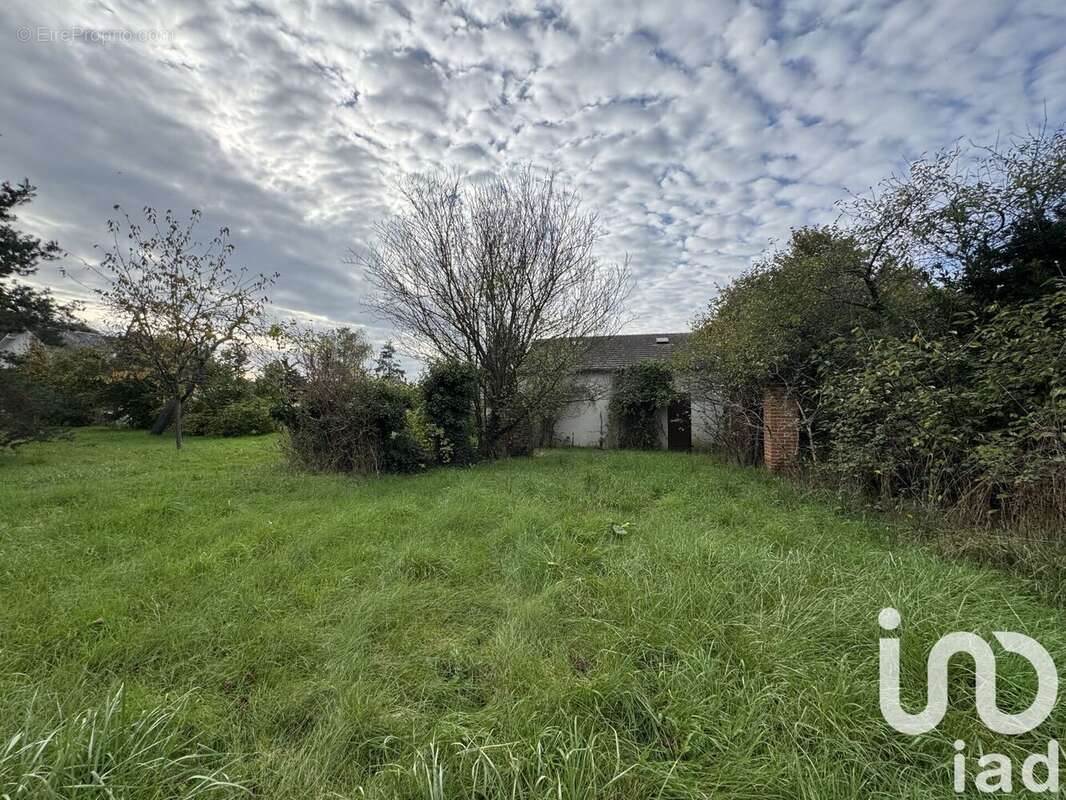 Photo 6 - Terrain à CHABRIS