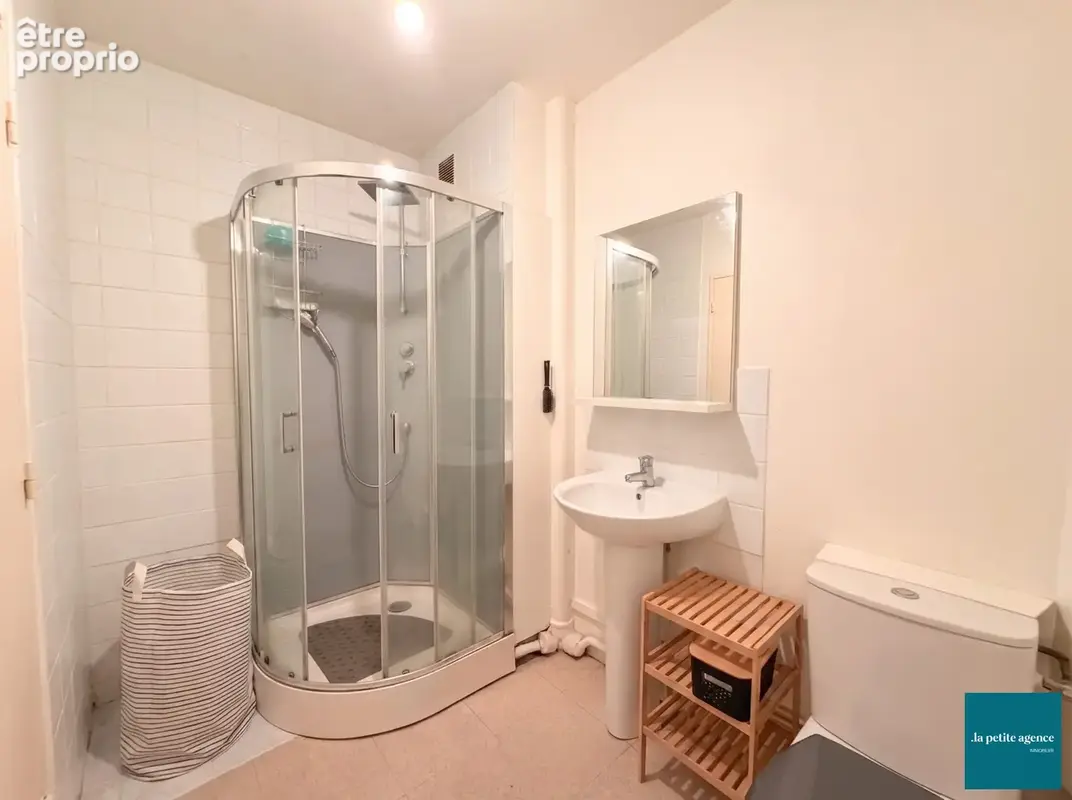 Appartement 53 m² à Caen  - photo 5