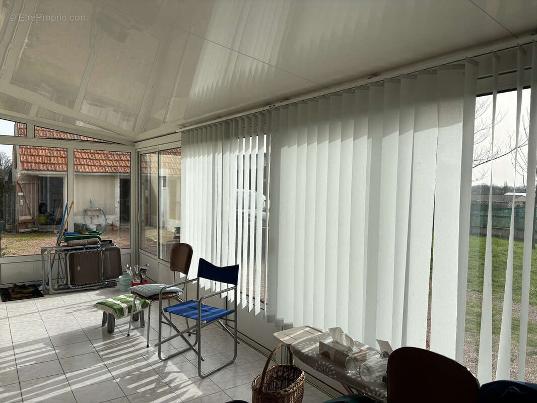 Vicq-Exemplet   Maison de plain-pied avec un jardin clos de 2 228 m2 et une vue dégagée - photo 5