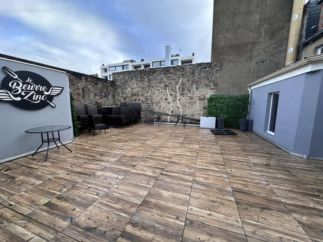 Commerce à LA ROCHE-SUR-YON