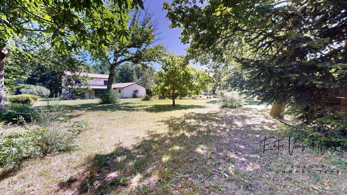 Maison 154 m² à Bazas  - photo 3
