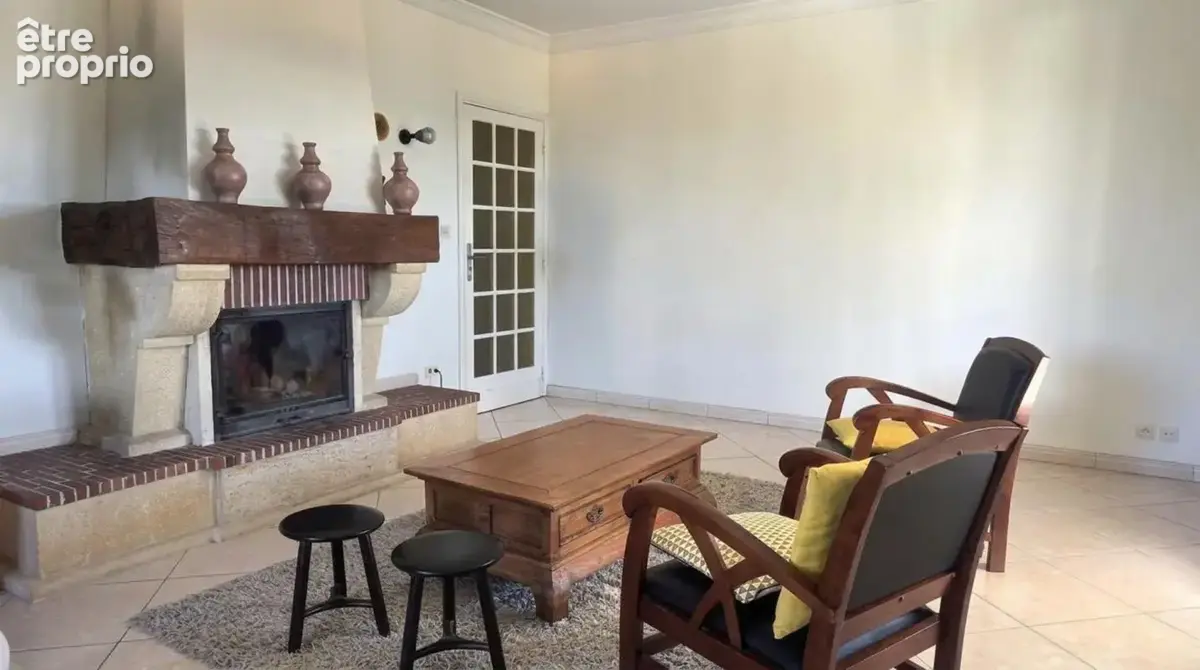 Maison familiale avec vue au  LEDAT (47) - photo 7