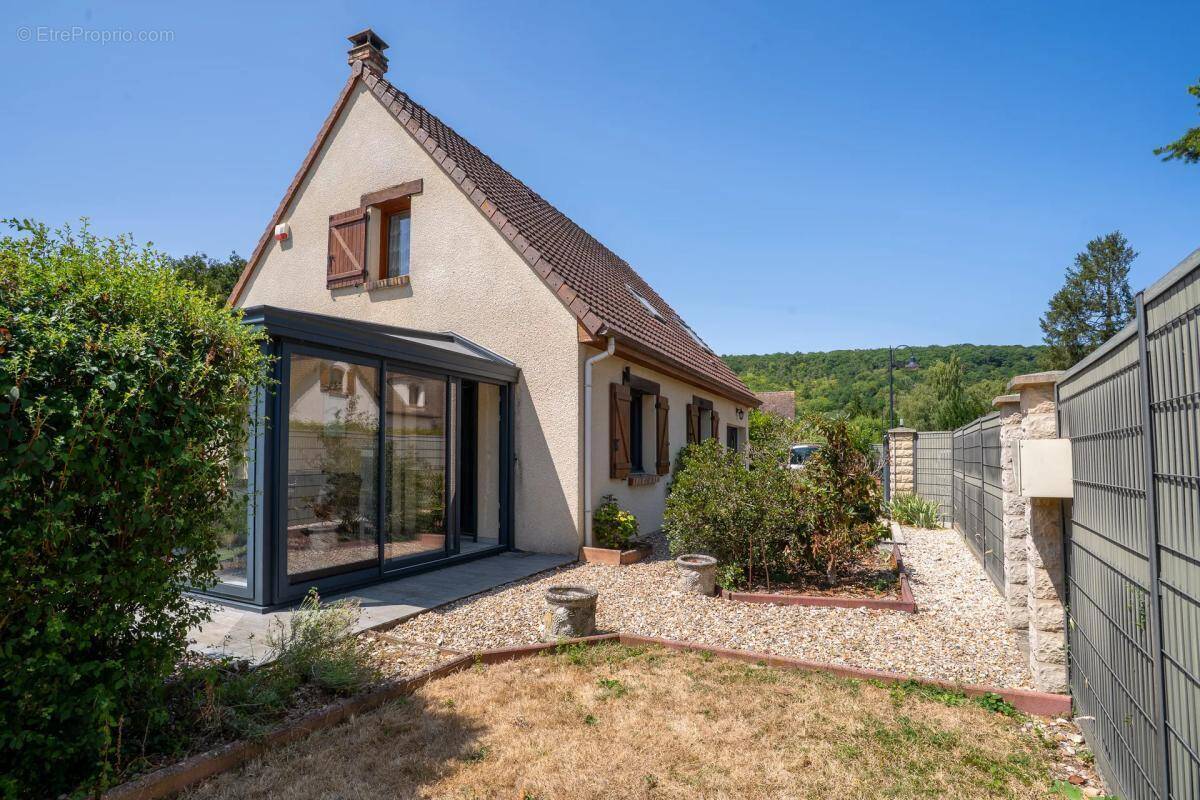 Maison à AMFREVILLE-SUR-ITON