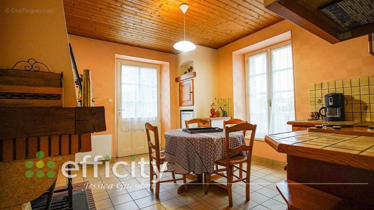 Maison à MACHECOUL