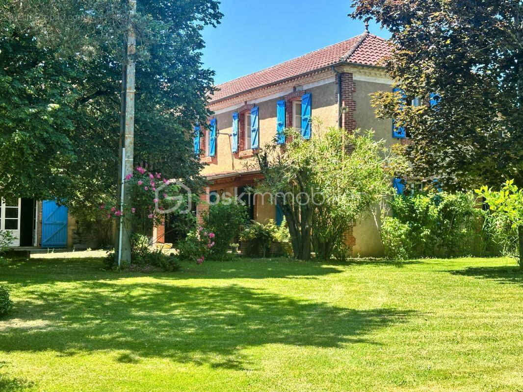 Maison à MIRANDE