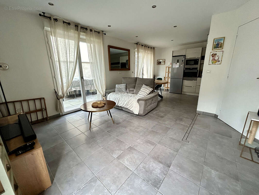 Maison à CARRIERES-SOUS-POISSY