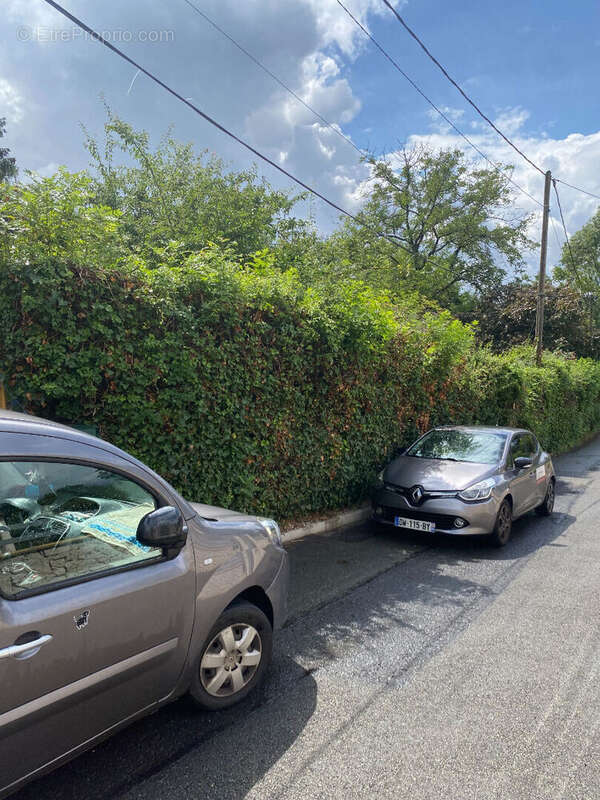 Terrain à BETHEMONT-LA-FORET