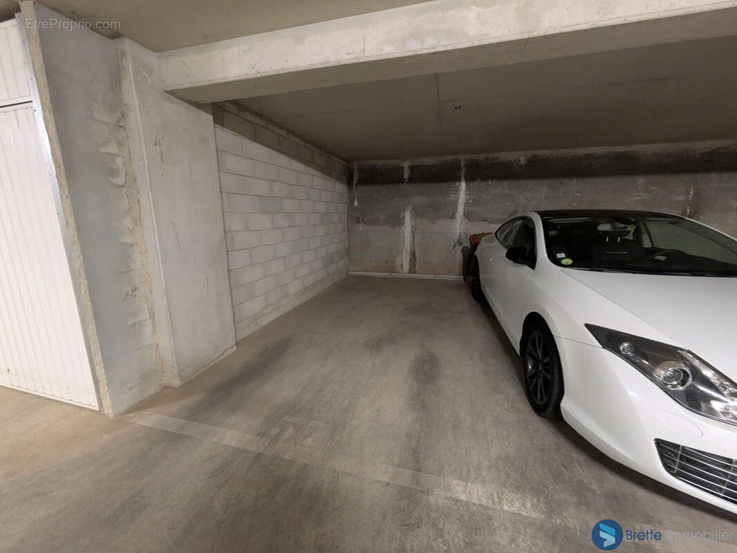 Parking à TOULON