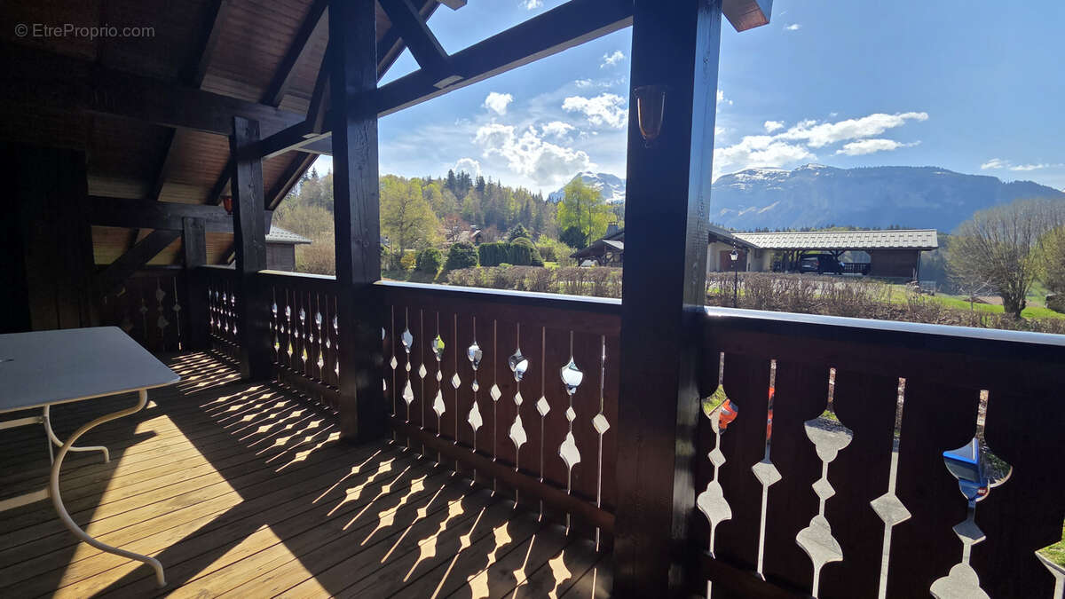 Appartement à ARACHES-LA-FRASSE