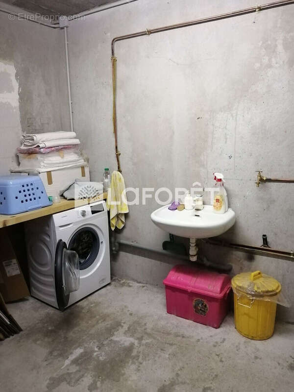 Maison à LES CHAPELLES