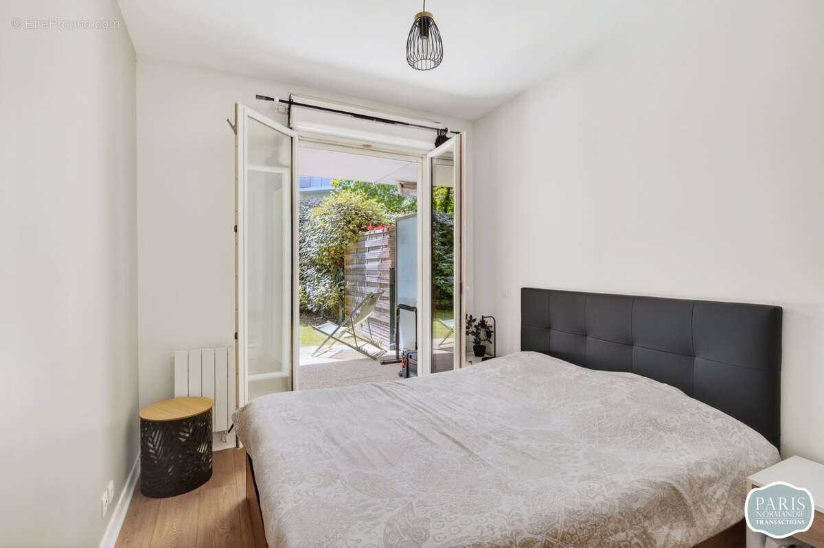 Appartement à LE PLESSIS-ROBINSON