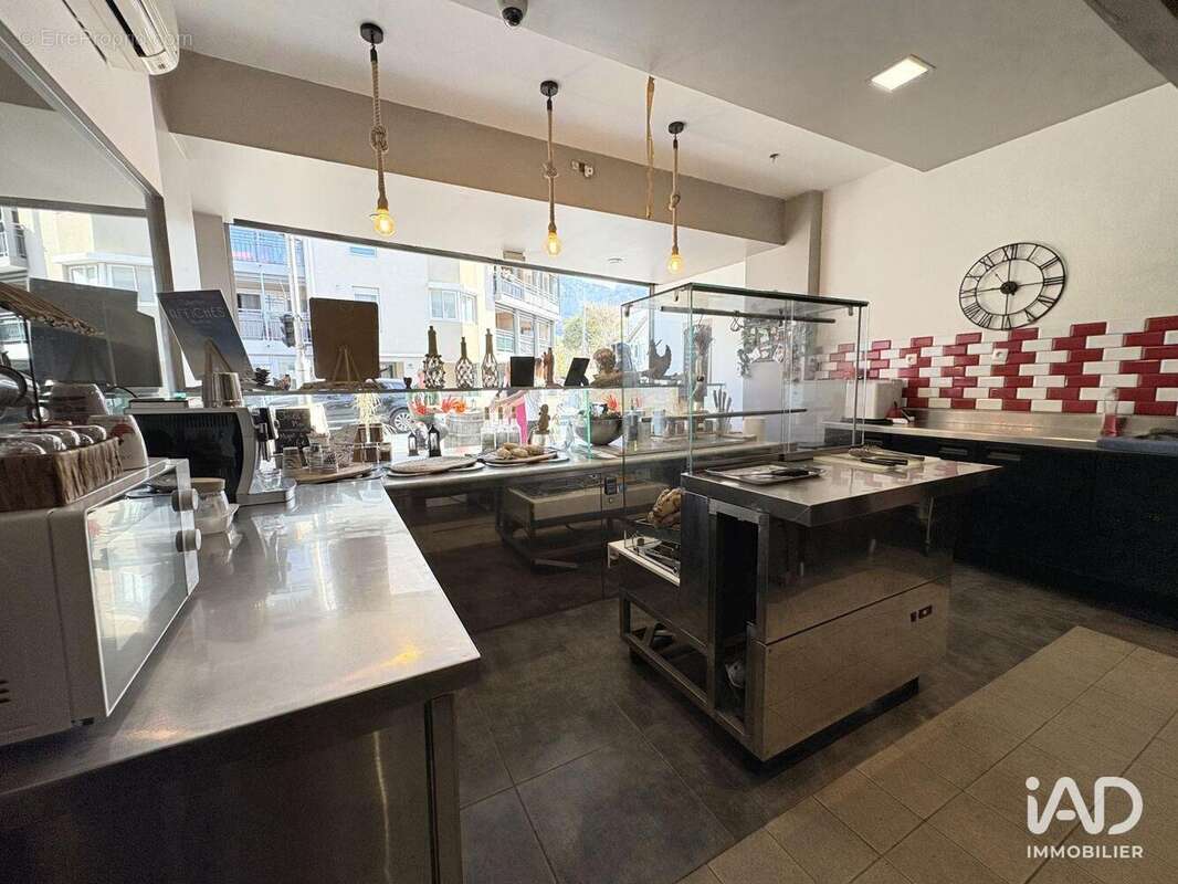 Photo 3 - Commerce à MARSEILLE-8E