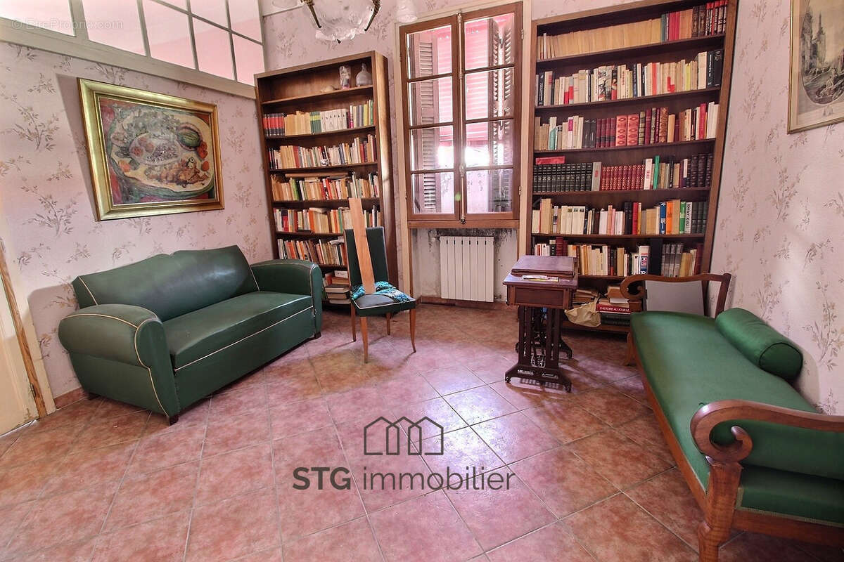 Vente - appartement T4 hypercentre Ajaccio dernier étage - photo 4