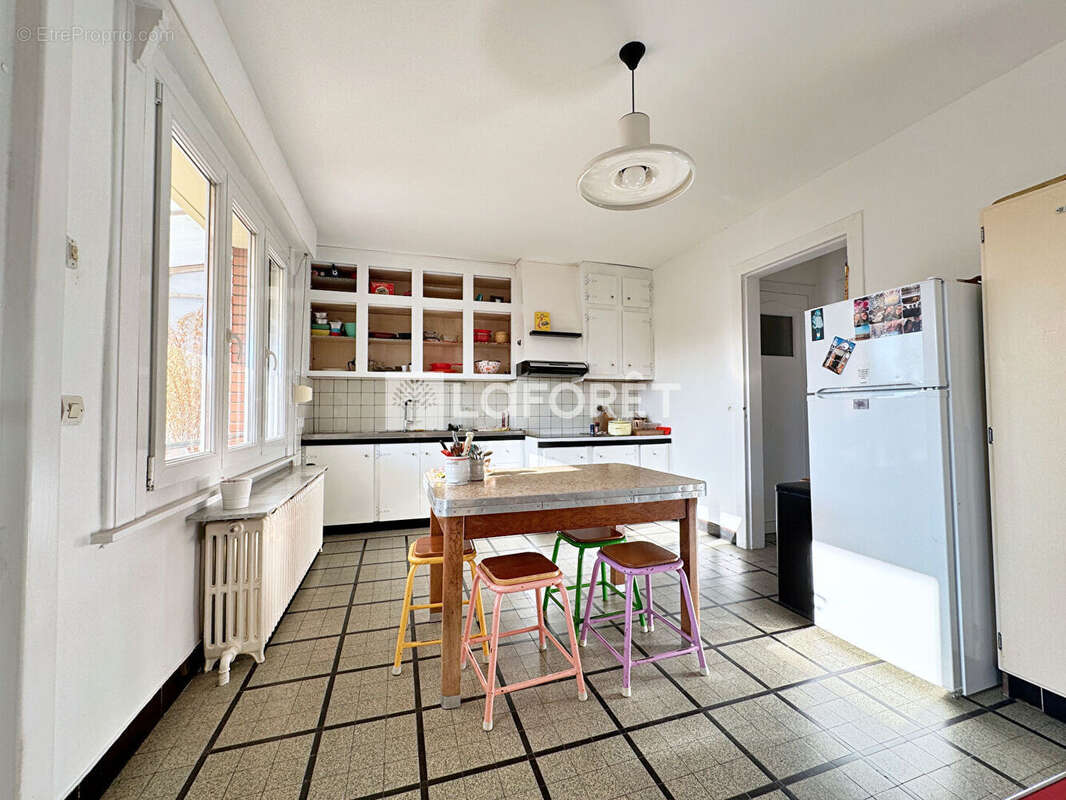 Maison à SIN-LE-NOBLE