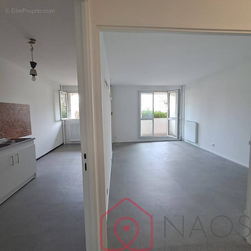 Appartement à SAINT-DENIS