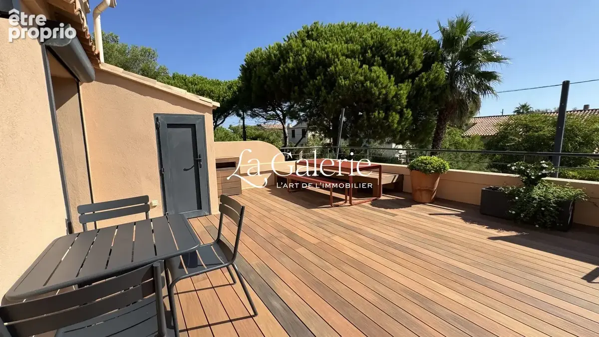 Appartement 4 pièces 140 m² à vendre à Hyeres (83400) - photo 4