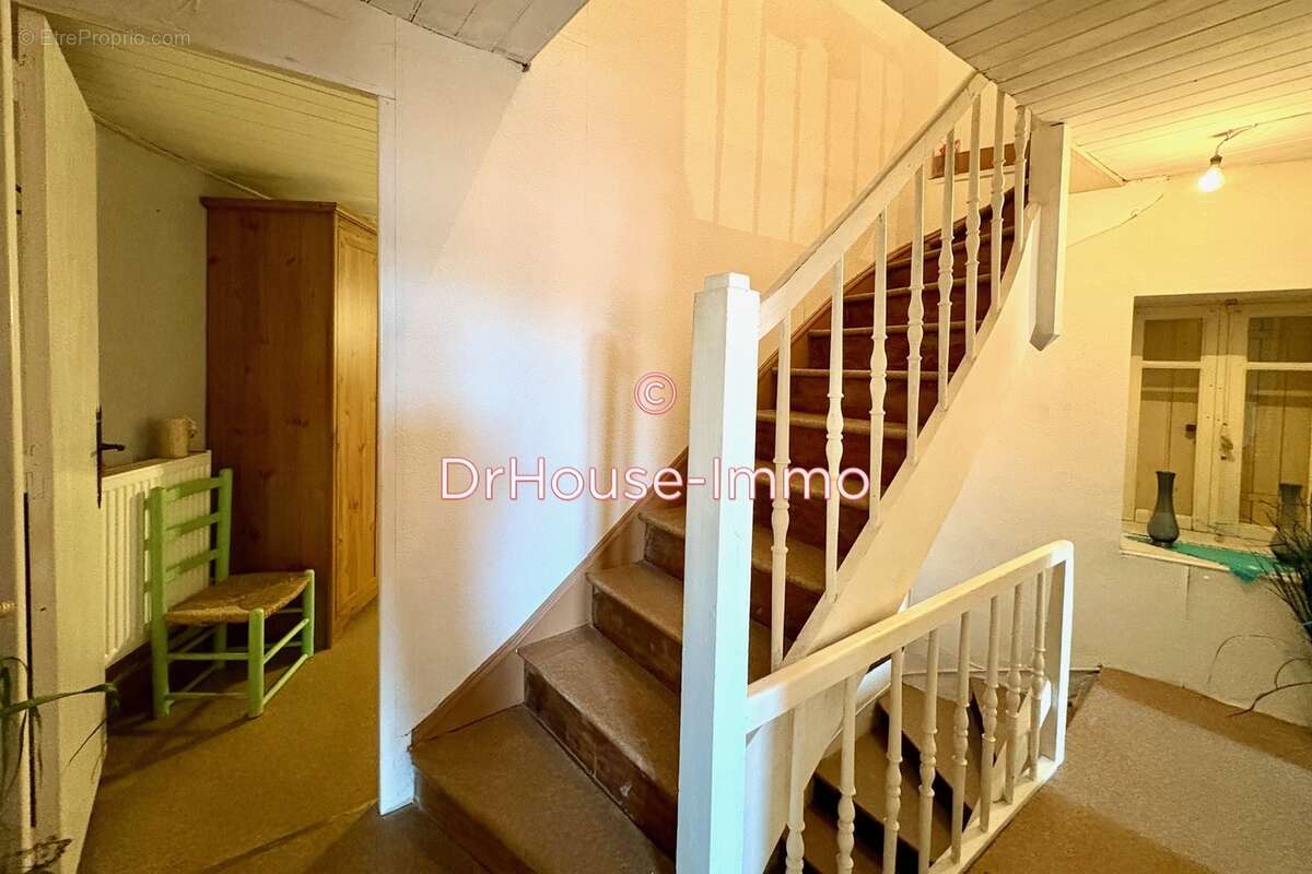 Maison 83 m² à Les Martys  - photo 11