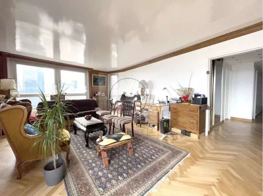 Appartement à PUTEAUX