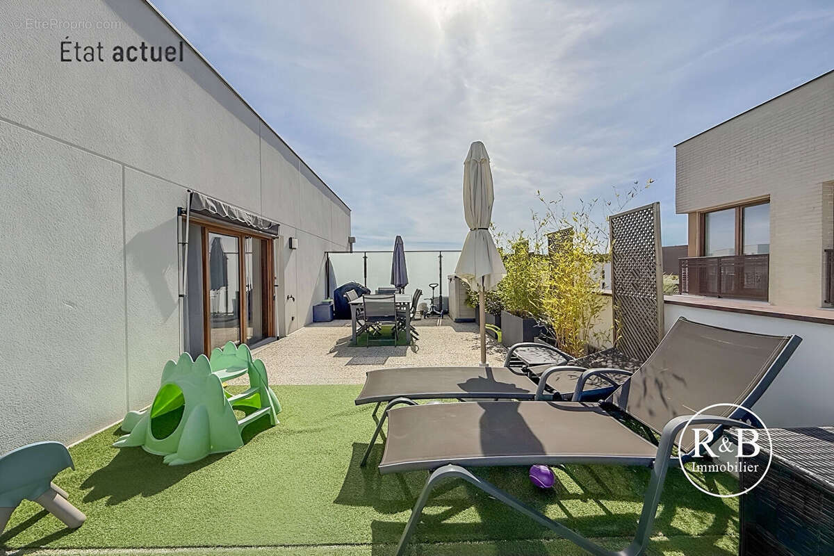 Appartement à SAINT-CYR-L'ECOLE