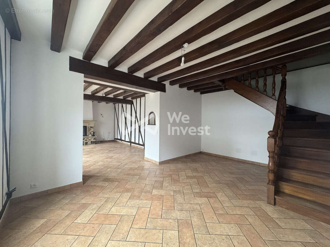 Maison à COULOMMIERS