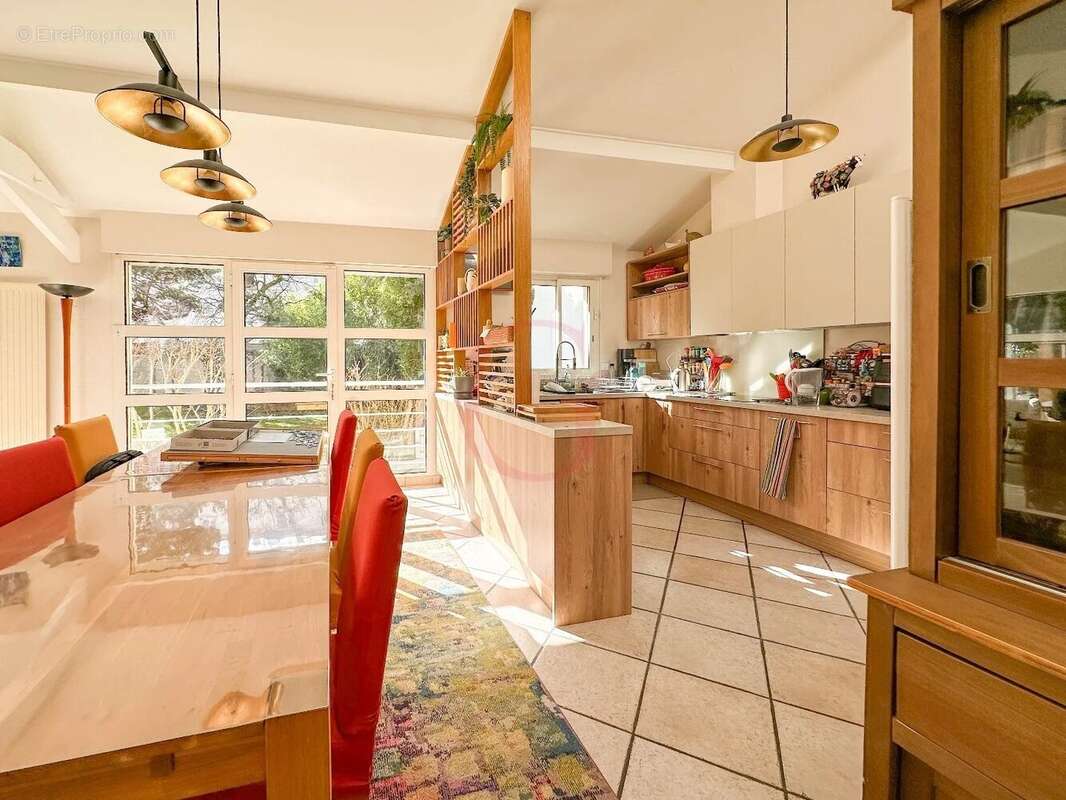 Maison à BOURG-LA-REINE