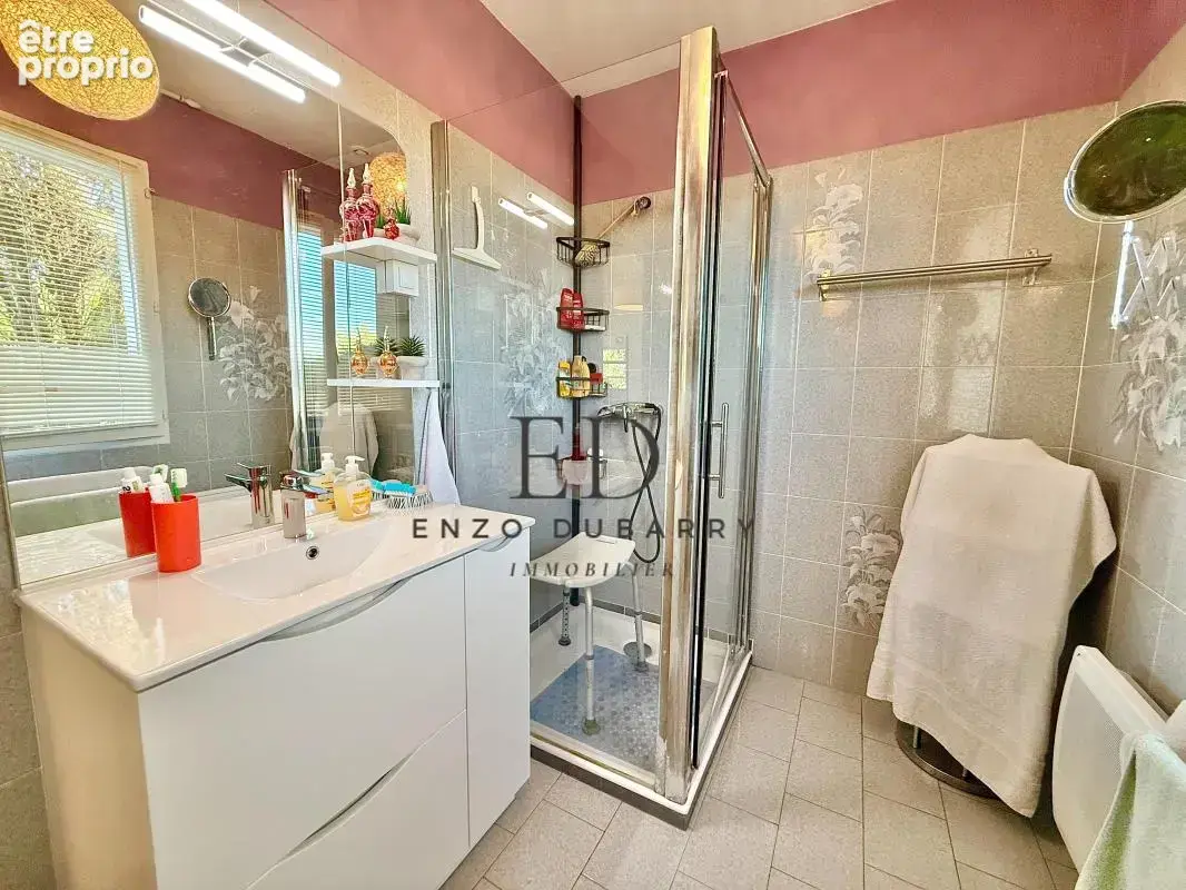 Maison 5 pièces 142 m² à vendre à Bassussarry (64200) - photo 12