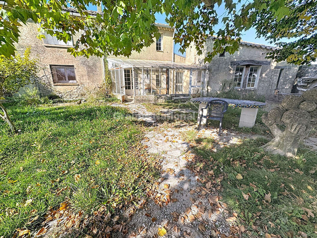 Maison à CHEVAL-BLANC