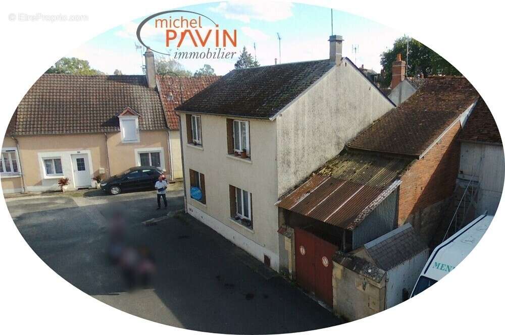 Maison à GERMIGNY-L&#039;EXEMPT