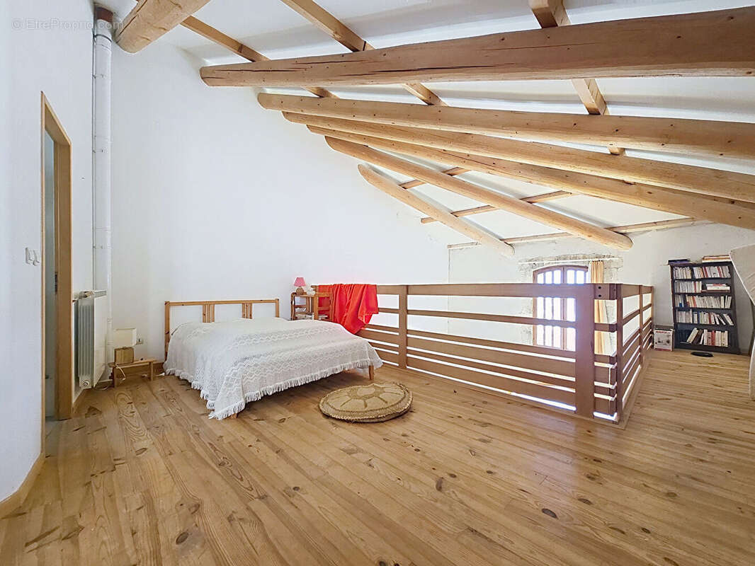 Maison à ROCHEFORT-DU-GARD