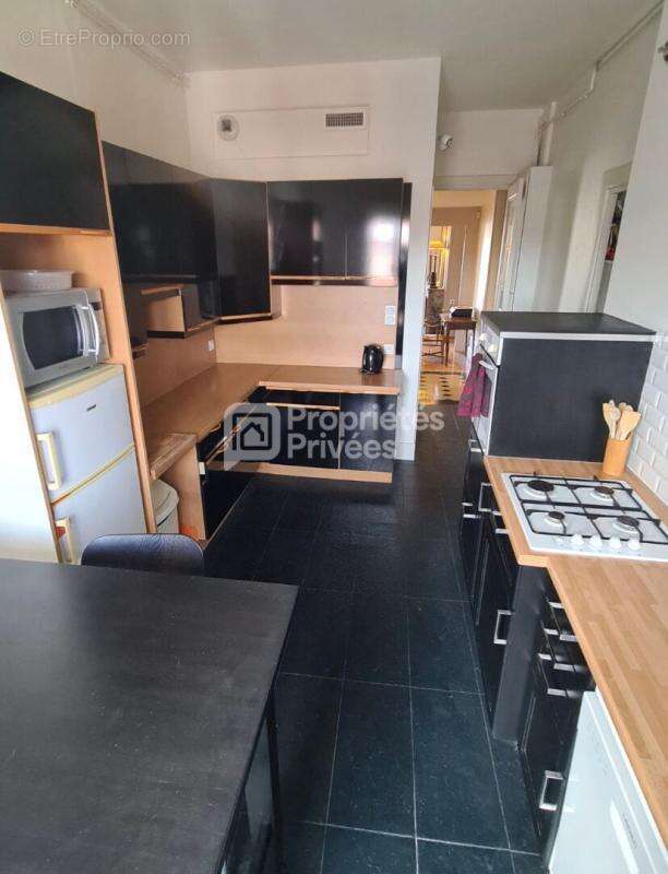 Appartement  3 pièces 130 m2 sans vis à vis - photo 10