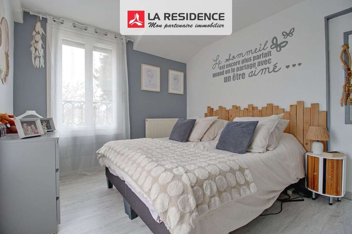Maison 154 m² à Oissel  - photo 7
