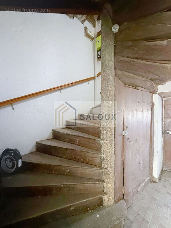 Immeuble ancien à Noyal-Muzillac - idéal investissement - photo 13