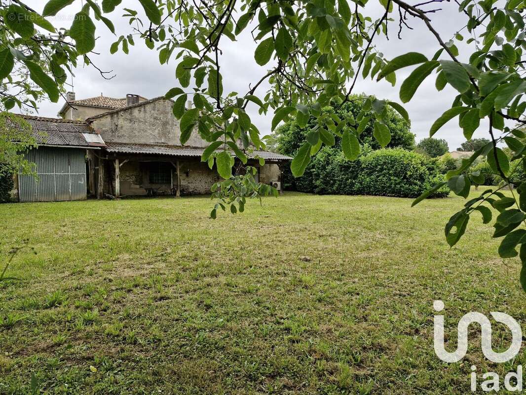 Photo 3 - Maison à LAMOTHE-MONTRAVEL