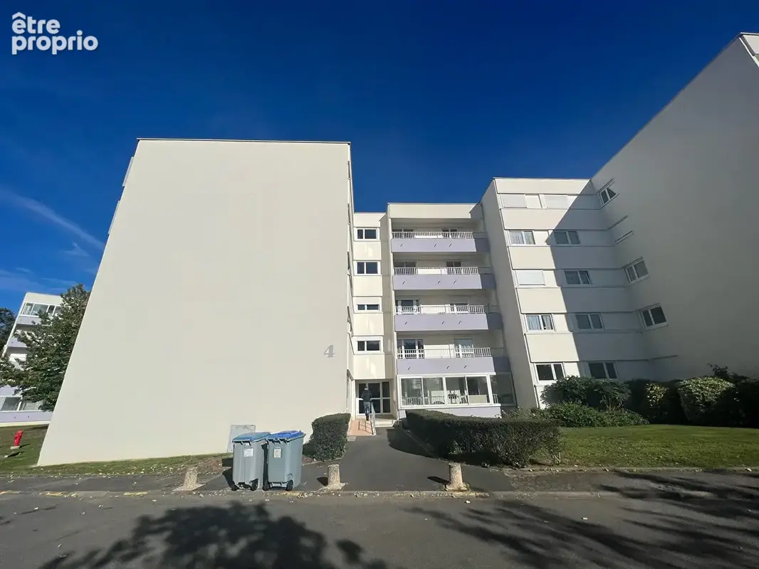 Appartement à SAINTE-LUCE-SUR-LOIRE