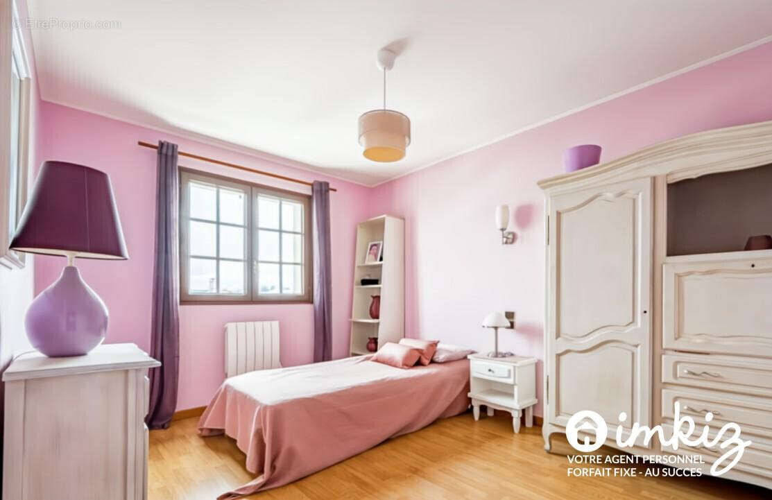 Maison familiale Type 6 – 161 m² habitables - photo 8