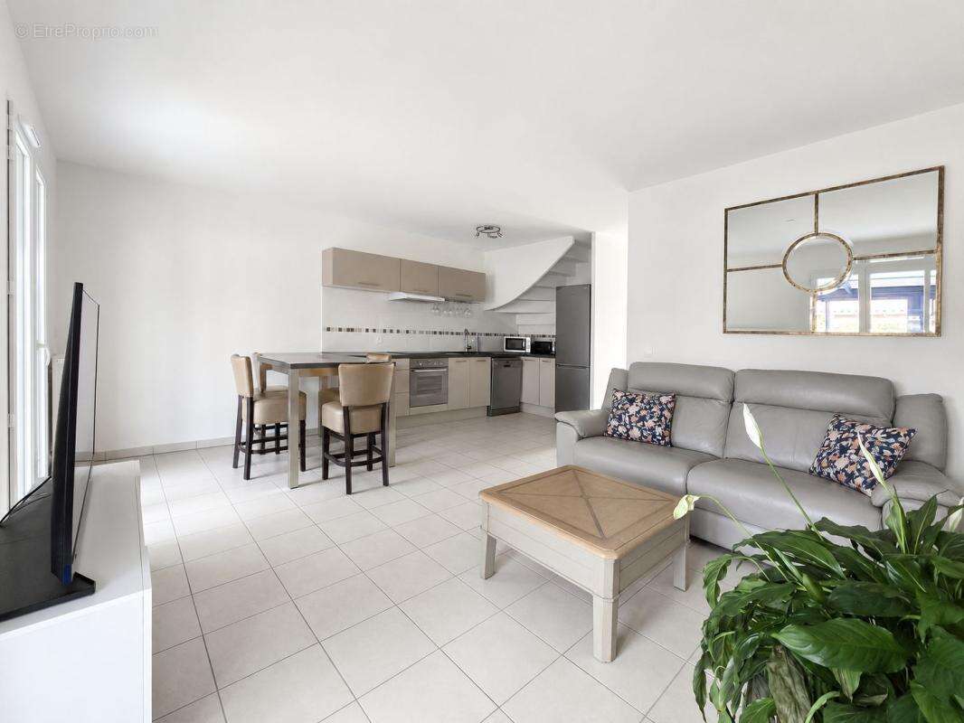 Maison À Vendre - Parfait état - L'Houmeau - photo 2