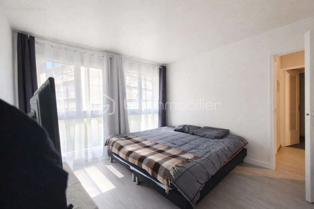 Maison à GRETZ-ARMAINVILLIERS