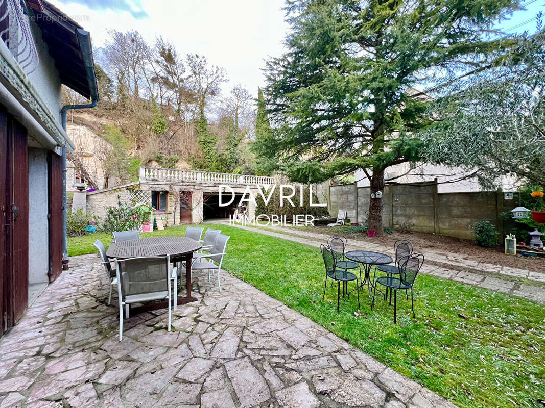 Maison à CONFLANS-SAINTE-HONORINE