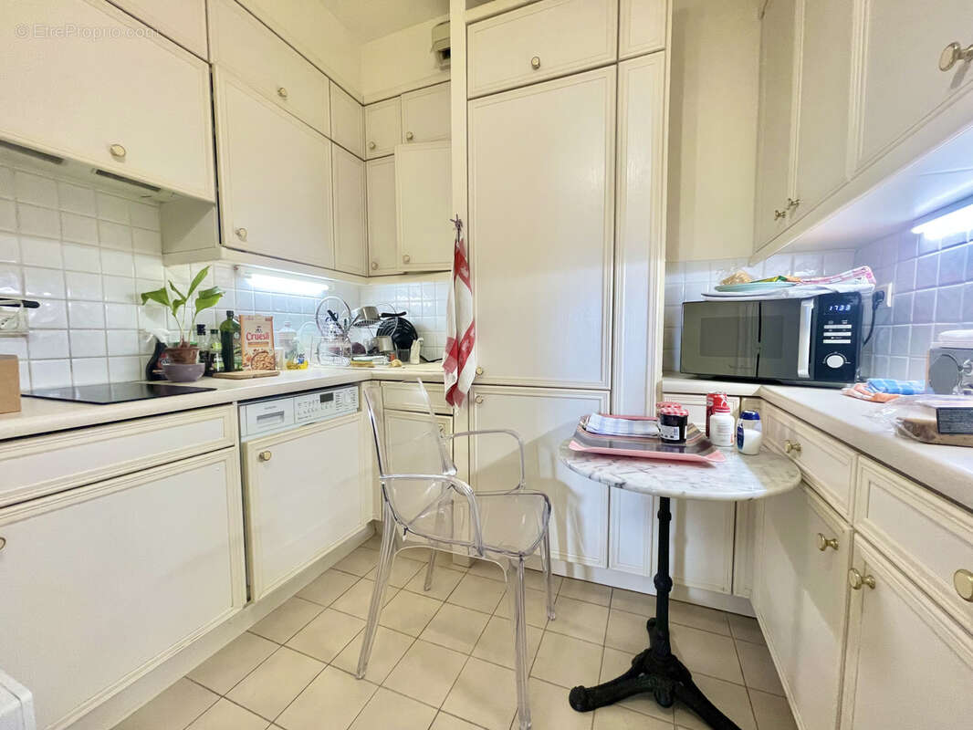 Appartement à LE CANNET