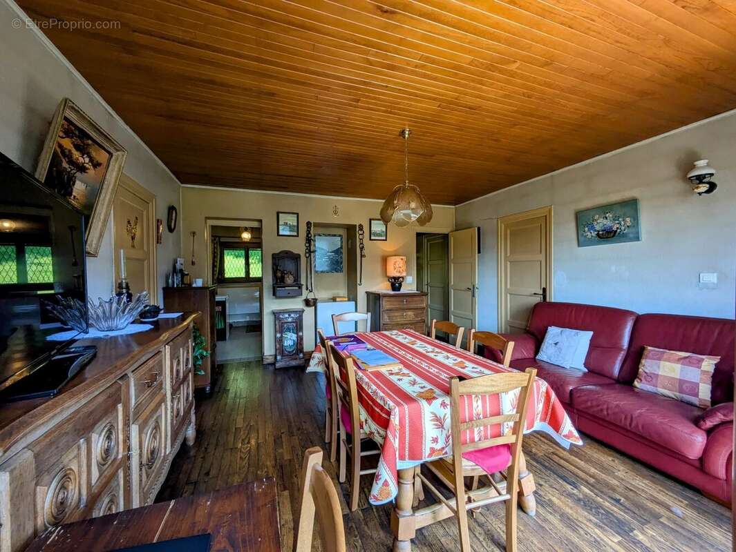 Maison à SAINT-NICOLAS-LA-CHAPELLE