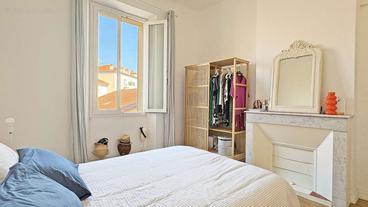 Appartement à HYERES