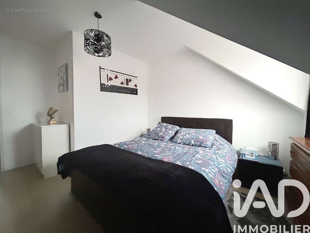 Photo 5 - Maison à JANVILLE-SUR-JUINE