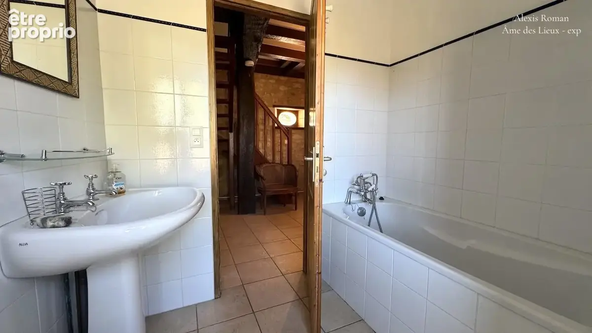 Maison 6 pièces 128 m² à vendre à Montpeyroux (24610) - photo 7